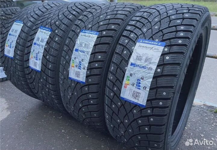 Triangle IcelynX TI501 215/60 R16