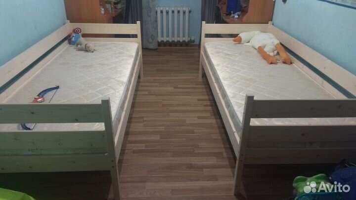 Кровать из массива с бортиком Экосонборт