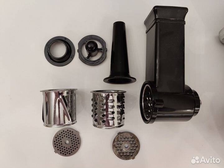 Мясорубка электрическая vitek VT-3616 ST