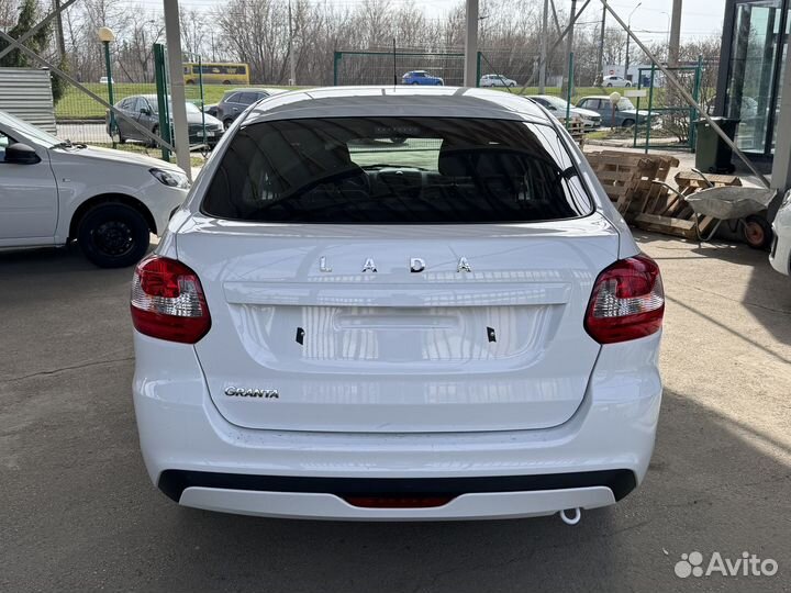 LADA Granta 1.6 МТ, 2024, 5 км