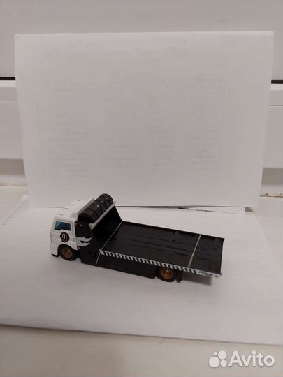 Грузовик Hot wheels Fleet Street