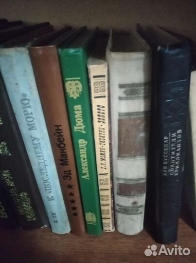 Книги разных жанров