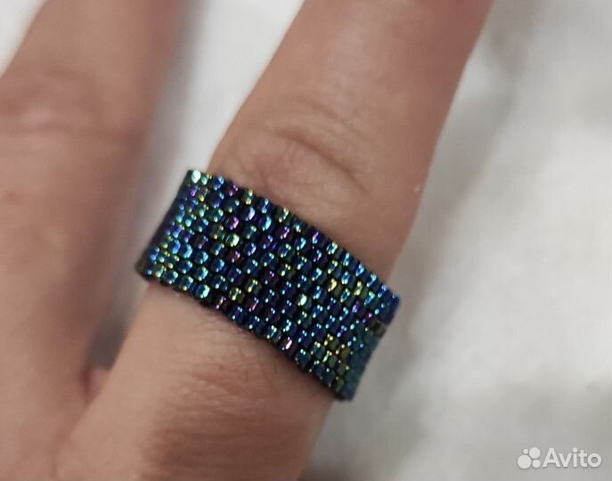 Кольца и браслеты из бисера