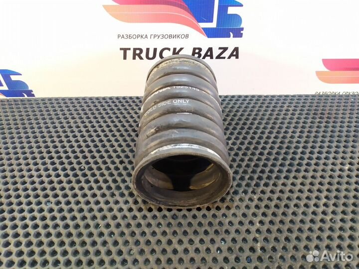 Патрубок интеркулера