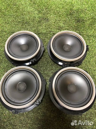 Динамик (автомобильная колонка) Land Rover