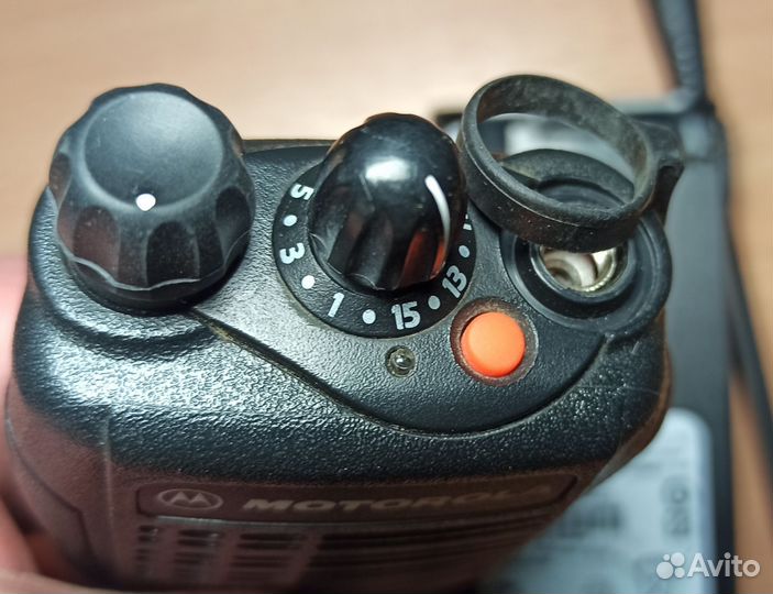 Радиостанция Motorola GP640