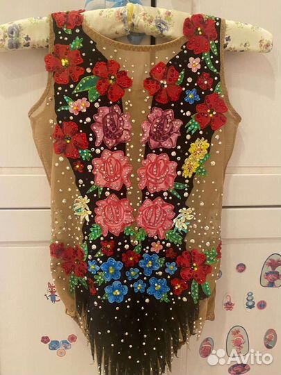 Купальник для художественной гимнастики