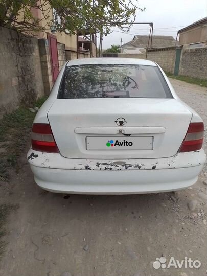 Opel Vectra 1.8 AT, 1997, 450 307 км