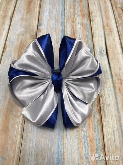 Нарядные бантики в школу, на праздник