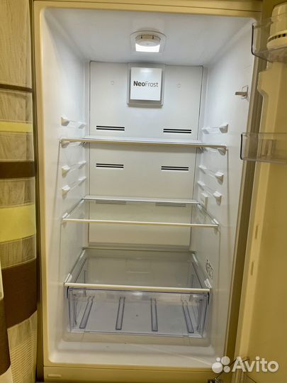 Холодильник Beko cnmv5270KC0S