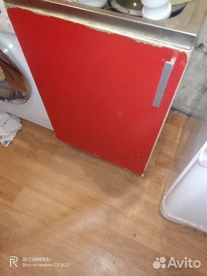 Кухонный шкаф