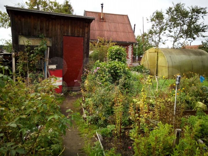 Дача 30 м² на участке 5,6 сот.