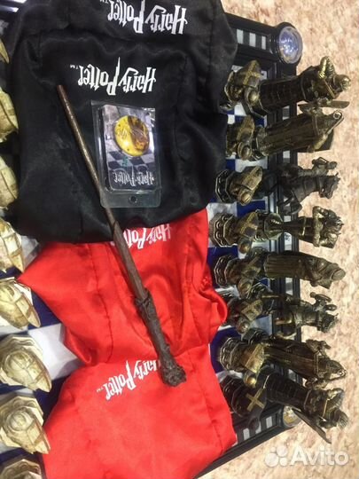 Шахматы гарри поттер(на Авито доставке)