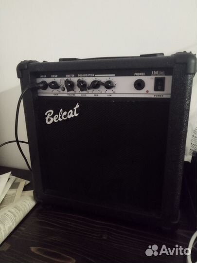 Электрогитара H-S-S Jordani ST200, White + комбик