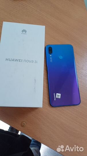 HUAWEI Nova 3i, 4/64 ГБ