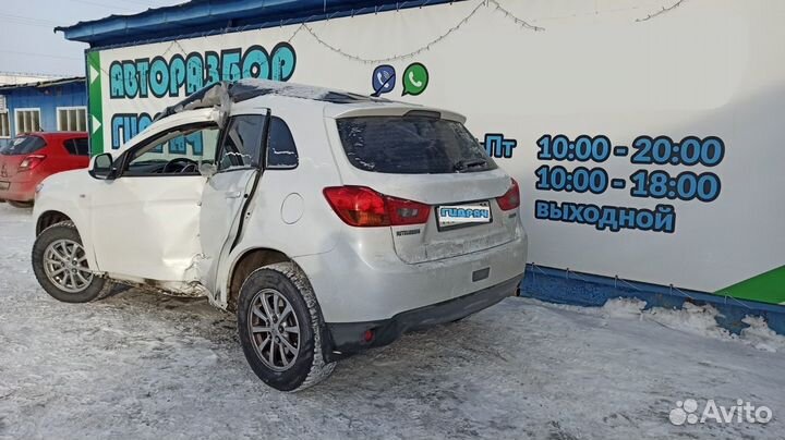 Стеклоподъемник передний правый Mitsubishi ASX 571