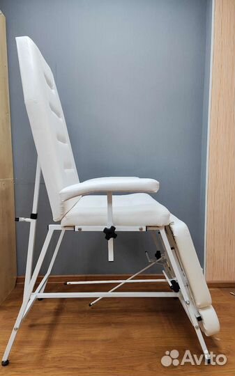 Кушетка косметологическая, массажная