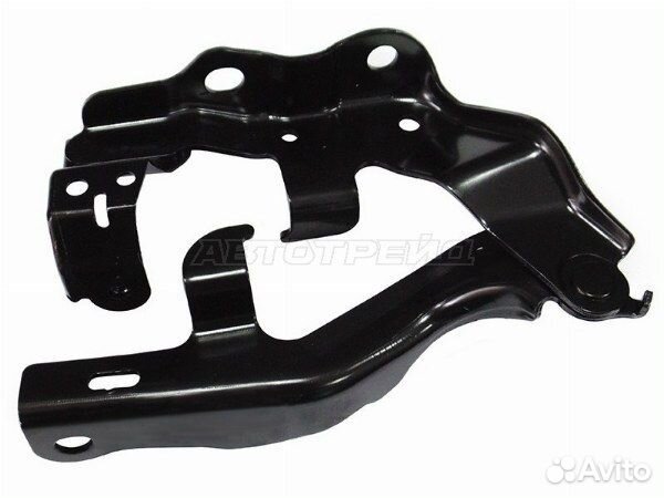 Петля капота