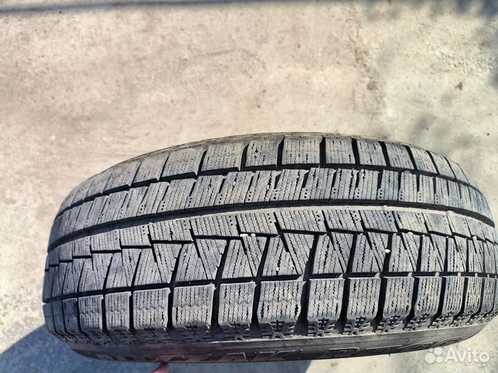 Bridgestone Blizzak Revo GZ 205/65 R15