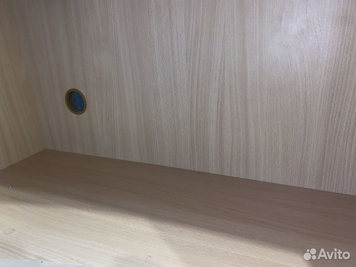 Письменный стол