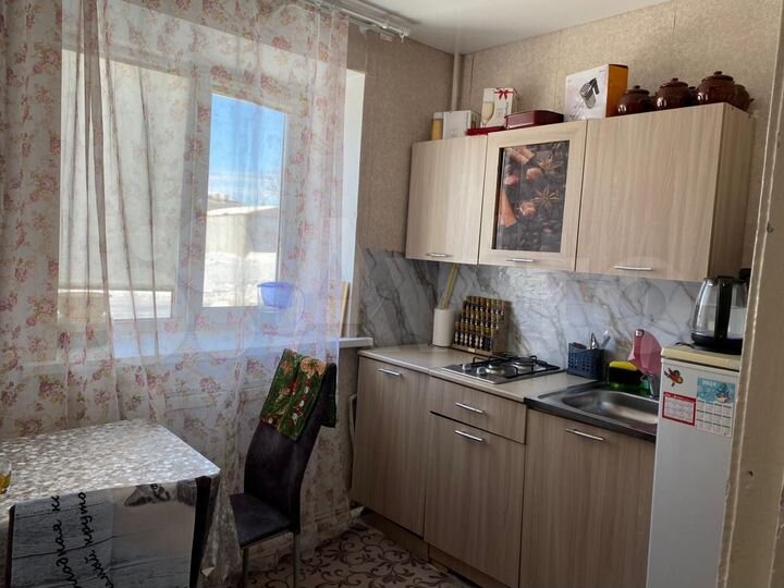 2-к. квартира, 42,6 м², 1/3 эт.