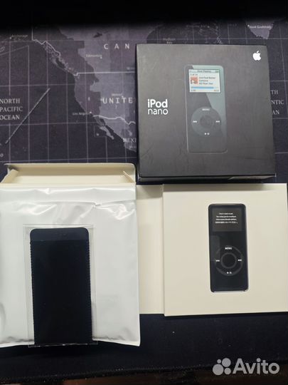 iPod nano 1 new + Lanyard Headphones