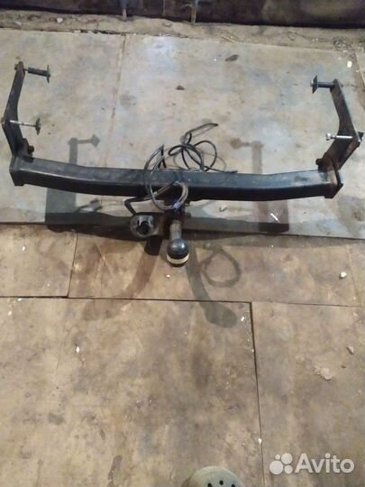 Фаркоп на duster