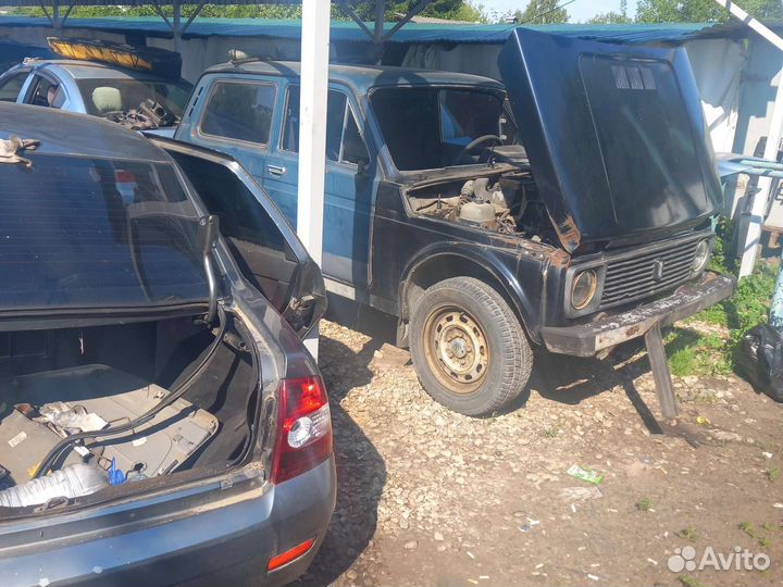 Запчасти на ниву 21213.2121 б.у