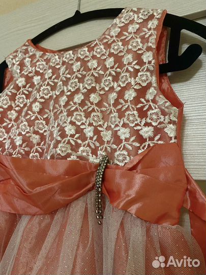 Платье на девочку