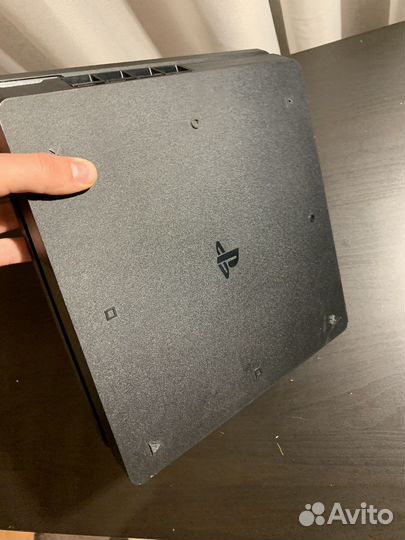 Sony playstation 4 PS4 slim 1tb