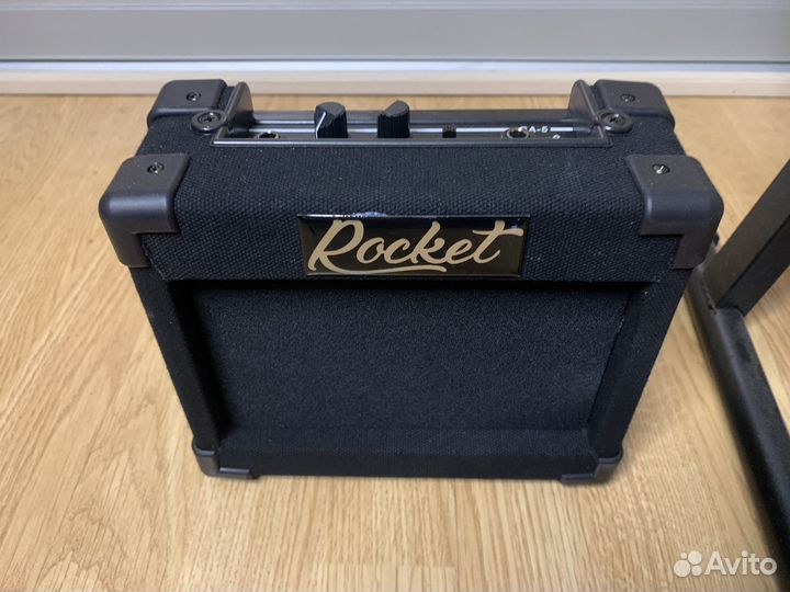 Электрогитара Fender Style + Комбо + Аксессуары