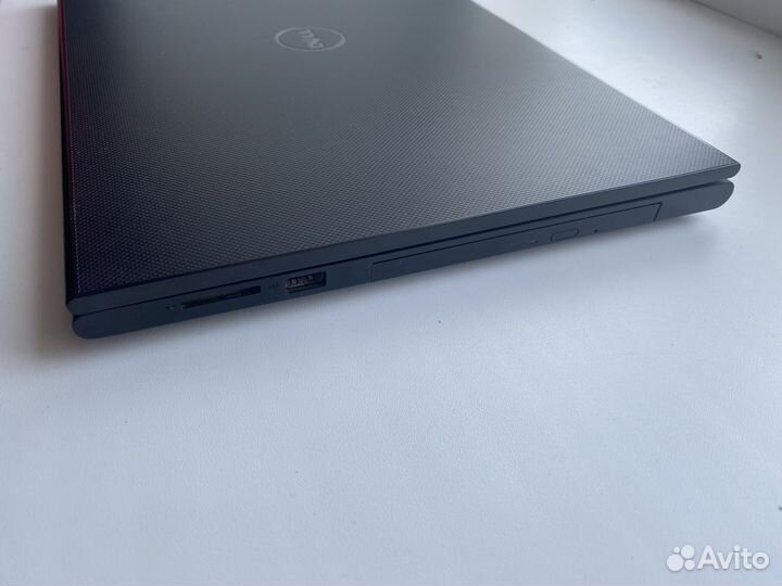 Игровой ноутбук dell