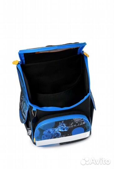 Рюкзак для первоклассника новый