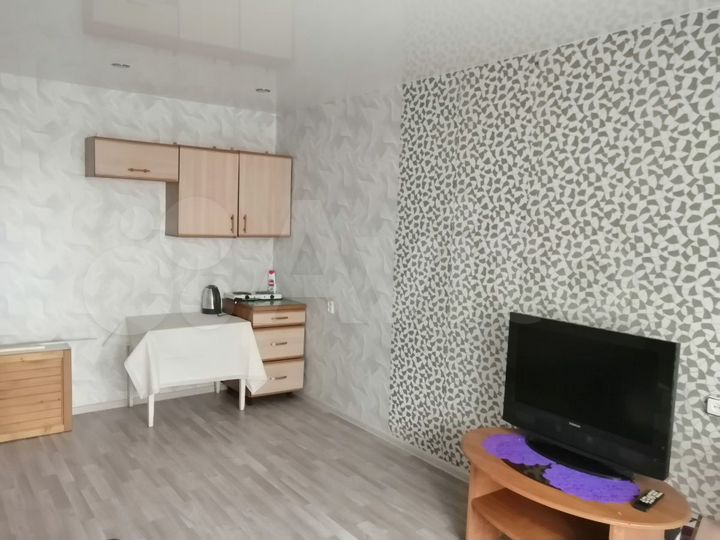 Комната 18 м² в 8-к., 3/9 эт.