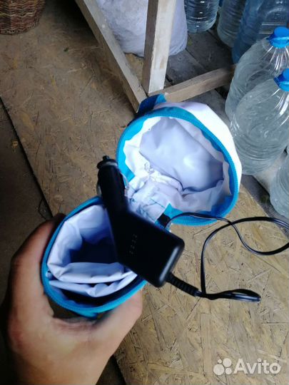 Автомобильный подогреватель бутылочки