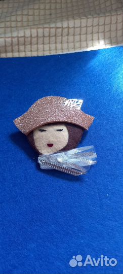 Броши ручной работы сделаны с любовью(под заказ)