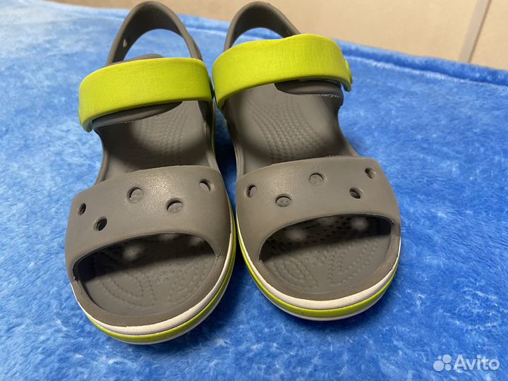 Сандалии crocs c11