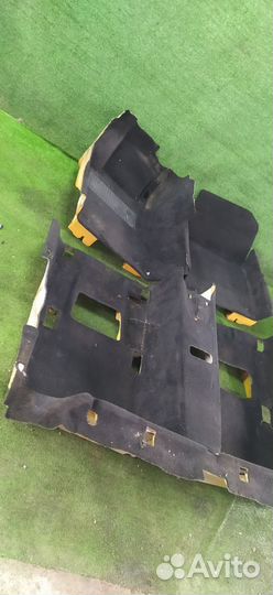 Ковер пола Mercedes Cls350 272.964 2005