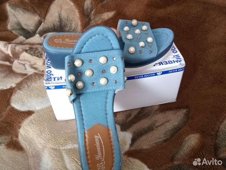 Шлепки женские
