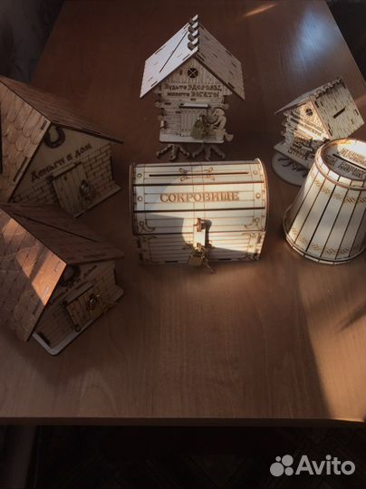 Сувениры из дерева