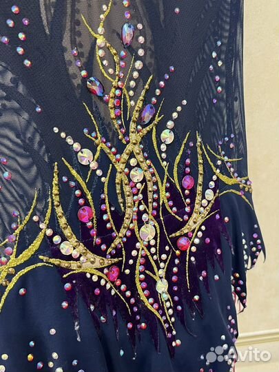 Купальник гимнастический для выступлений