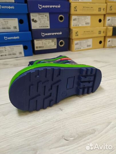 Детская обувь (резиновые сапоги)