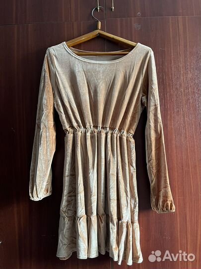 Бархатное платье