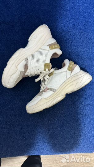 Кроссовки 36 весенние,летние