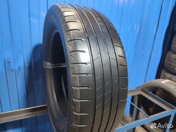 Bridgestone Turanza T005 205/60 R16