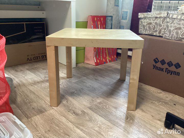 Журнальный столик IKEA