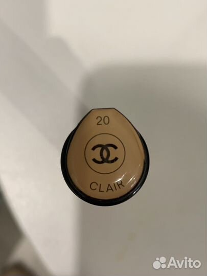 Крем тональный Chanel Vitalumiere