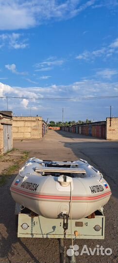 Лодка пвх nissamaran 320 TR с мотор suzuki 15л.с