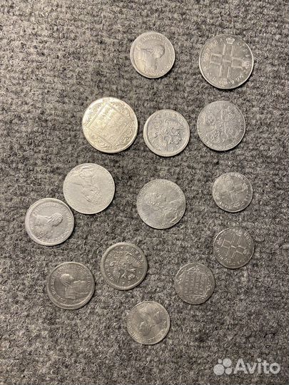 Барельеф царских монет