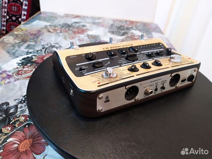 Педаль эффектов для гитары zoom AC-3